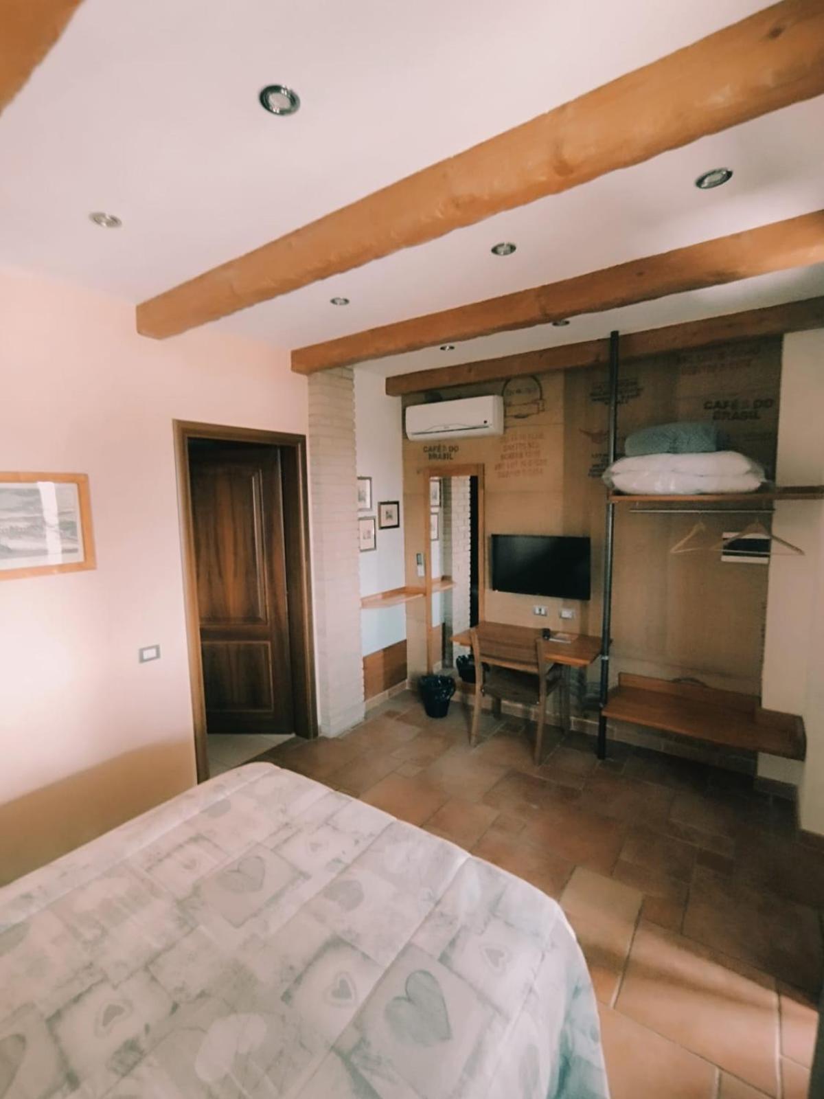 Private Room In The Food Valley Of Parma Montechiarugolo Exteriör bild